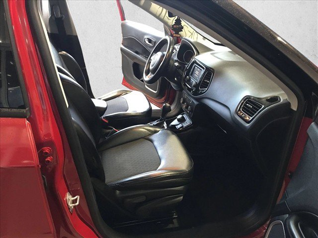 Used 2018 Jeep Compass Latitude AWD/4WD image 20