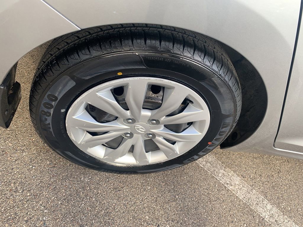 Used 2021 Hyundai Accent SE image 31
