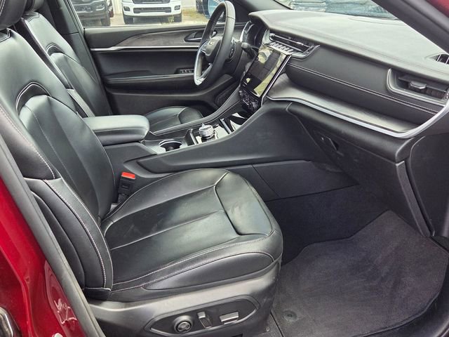 Certified 2024 Jeep Grand Cherokee Limited image 13