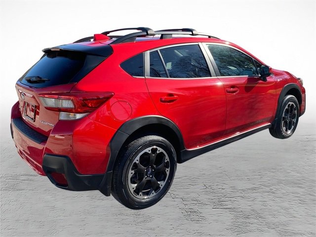 Used 2022 Subaru Crosstrek 2.0i Premium w/ Moonroof Package image 3