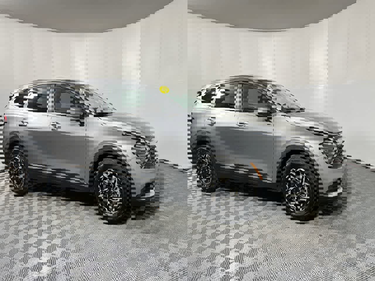 Used 2024 Kia Sportage LX image 2