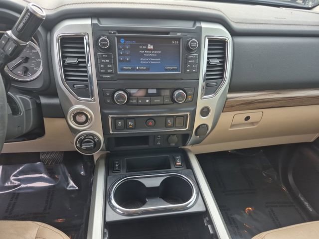Used 2017 Nissan Titan SL image 15