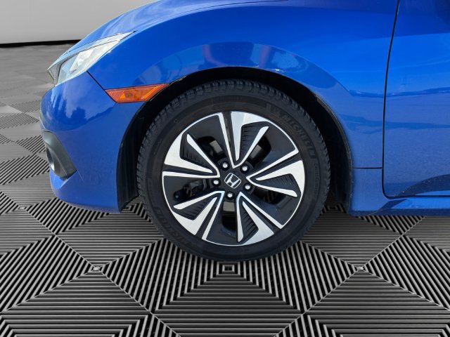 Used 2016 Honda Civic EX-T image 9