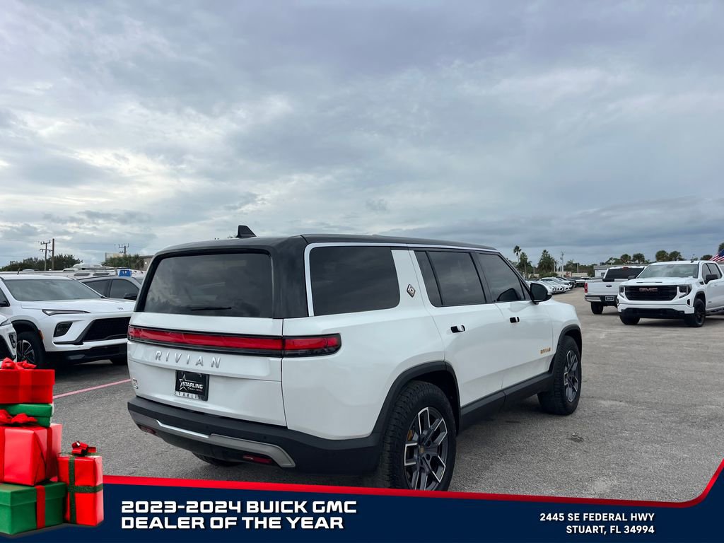 Used 2023 Rivian R1S Adventure image 7