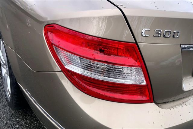 Used 2008 Mercedes-Benz C 300 4MATIC Sedan image 25