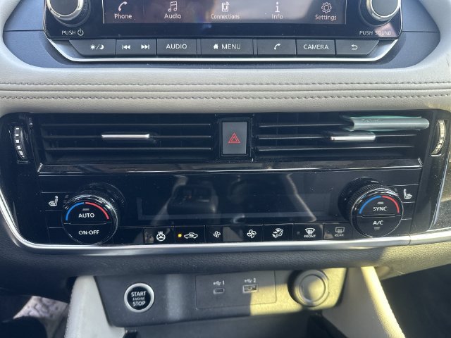 Used 2023 Nissan Rogue SL AWD/4WD image 20