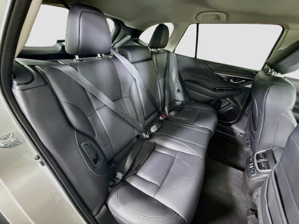 Certified 2023 Subaru Outback Limited AWD/4WD image 33