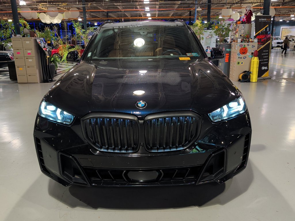 Certified 2024 BMW X5 xDrive40i w/ M Sport Package AWD/4WD image 10