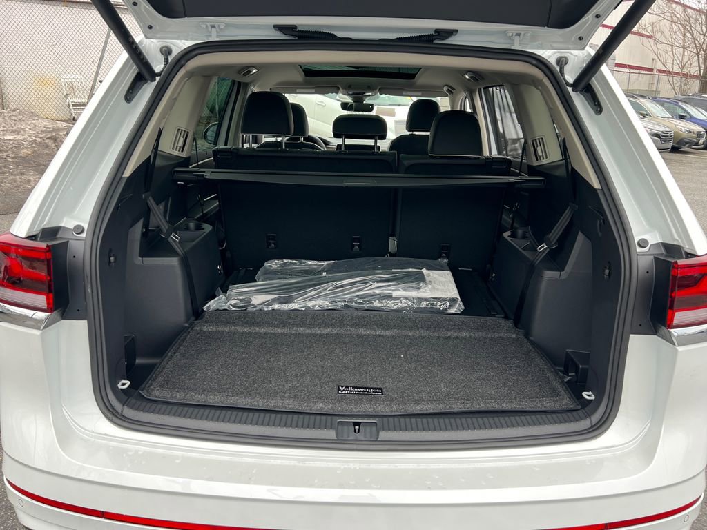New 2026 Volkswagen Atlas SEL Premium R-Line image 15