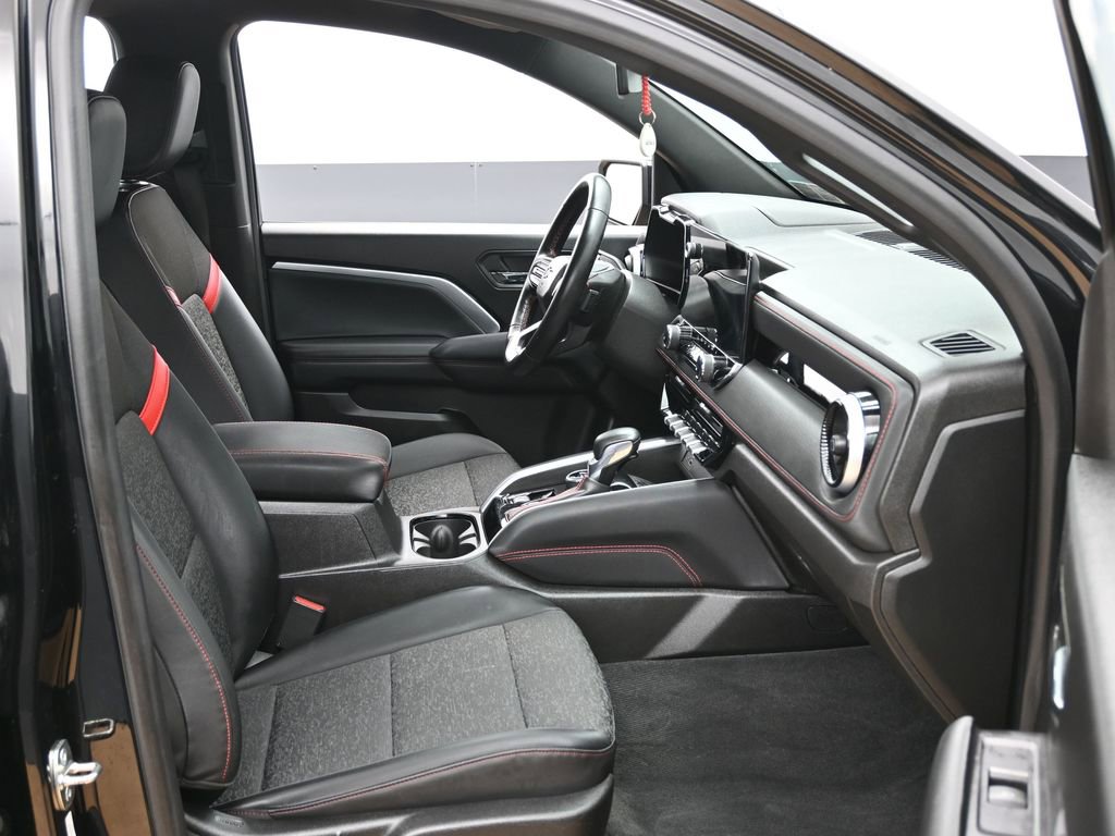 Used 2023 Chevrolet Colorado Z71 w/ Z71 Convenience Package 2 AWD/4WD image 36