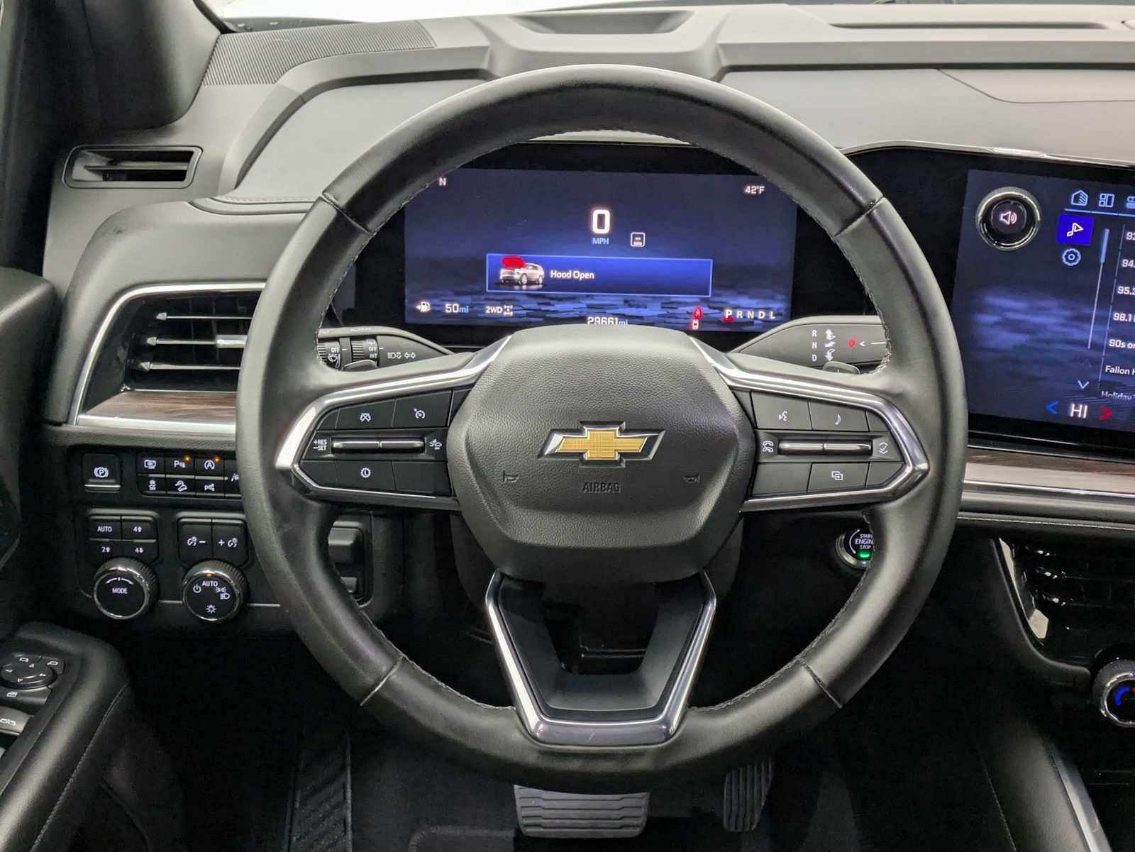 Used 2025 Chevrolet Suburban LS w/ Max Trailering Package image 21