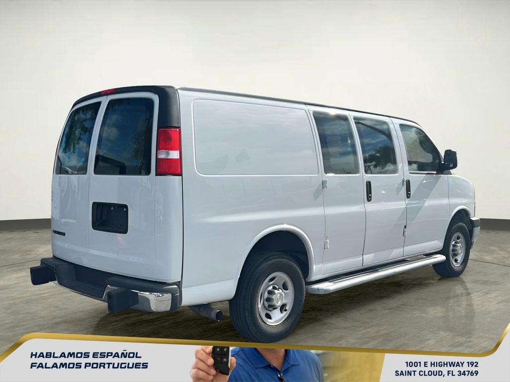 Used 2024 Chevrolet Express 2500 w/ Driver Convenience Package image 6