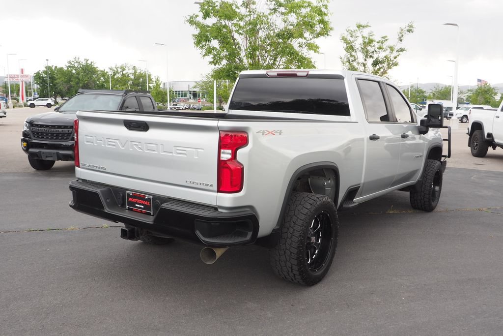 Used 2021 Chevrolet Silverado 2500 Custom w/ Custom Value Package AWD/4WD image 5