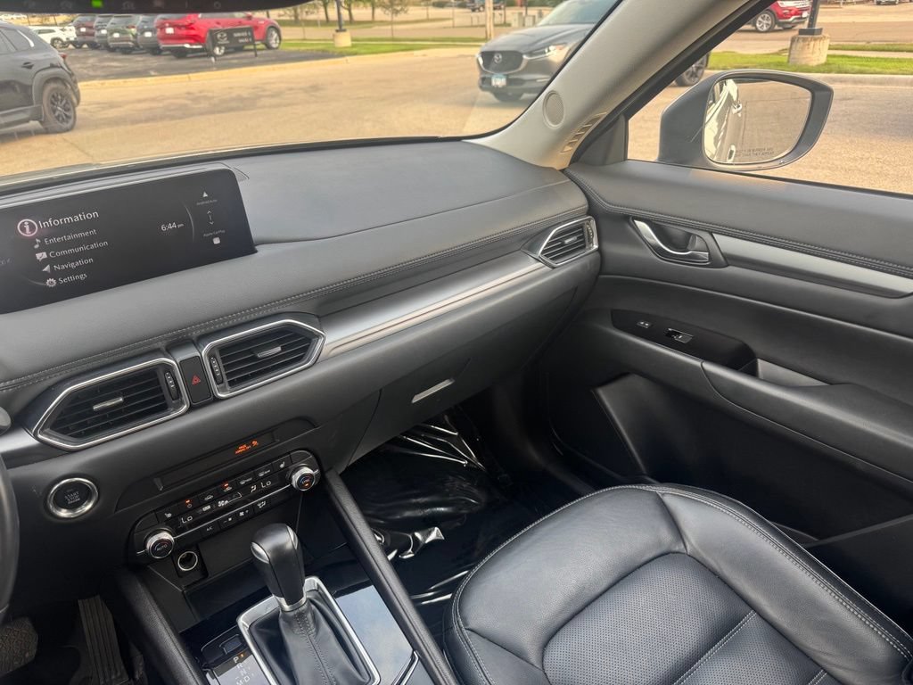 Certified 2025 MAZDA CX-5 AWD 2.5 S w/ Preferred Package image 2