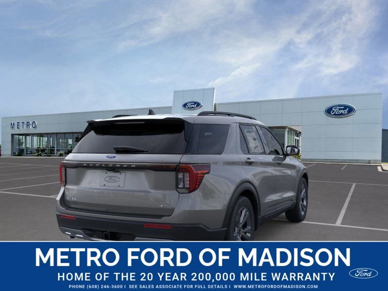 New 2026 Ford Explorer Active w/ Active Comfort Package image 9