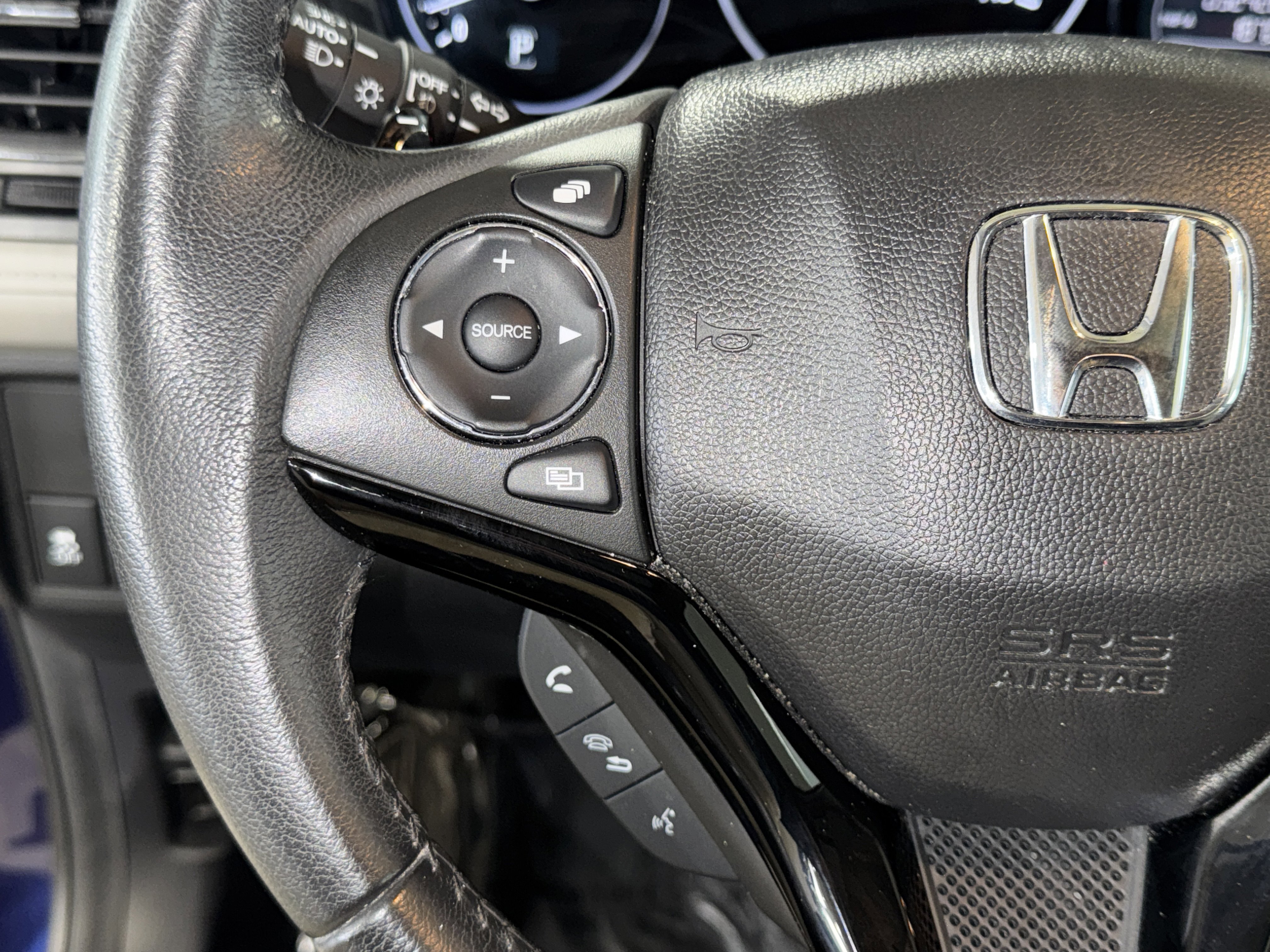 Used 2017 Honda HR-V EX-L image 21