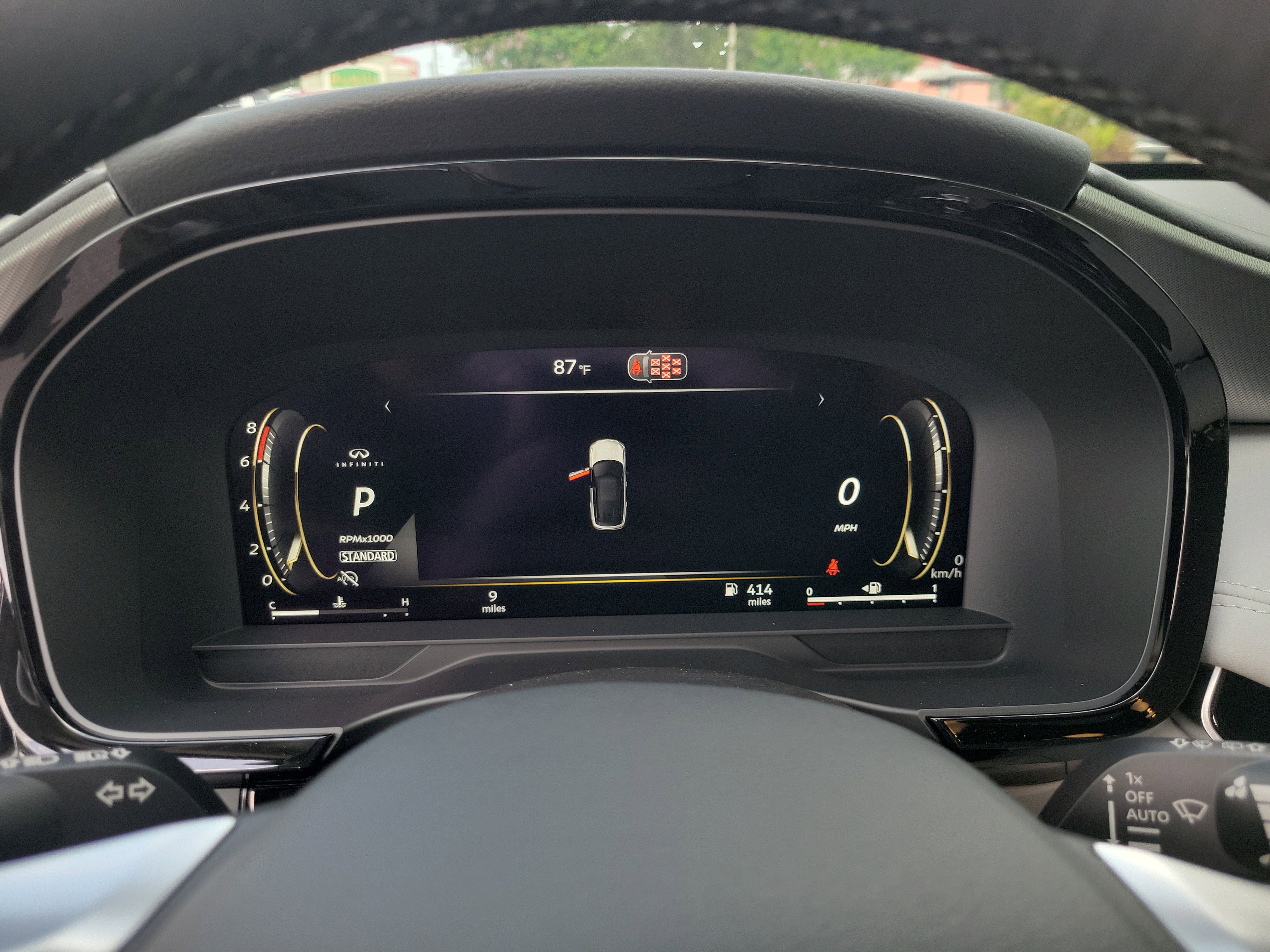 New 2027 INFINITI QX60 Luxe w/ Family Package FWD image 32