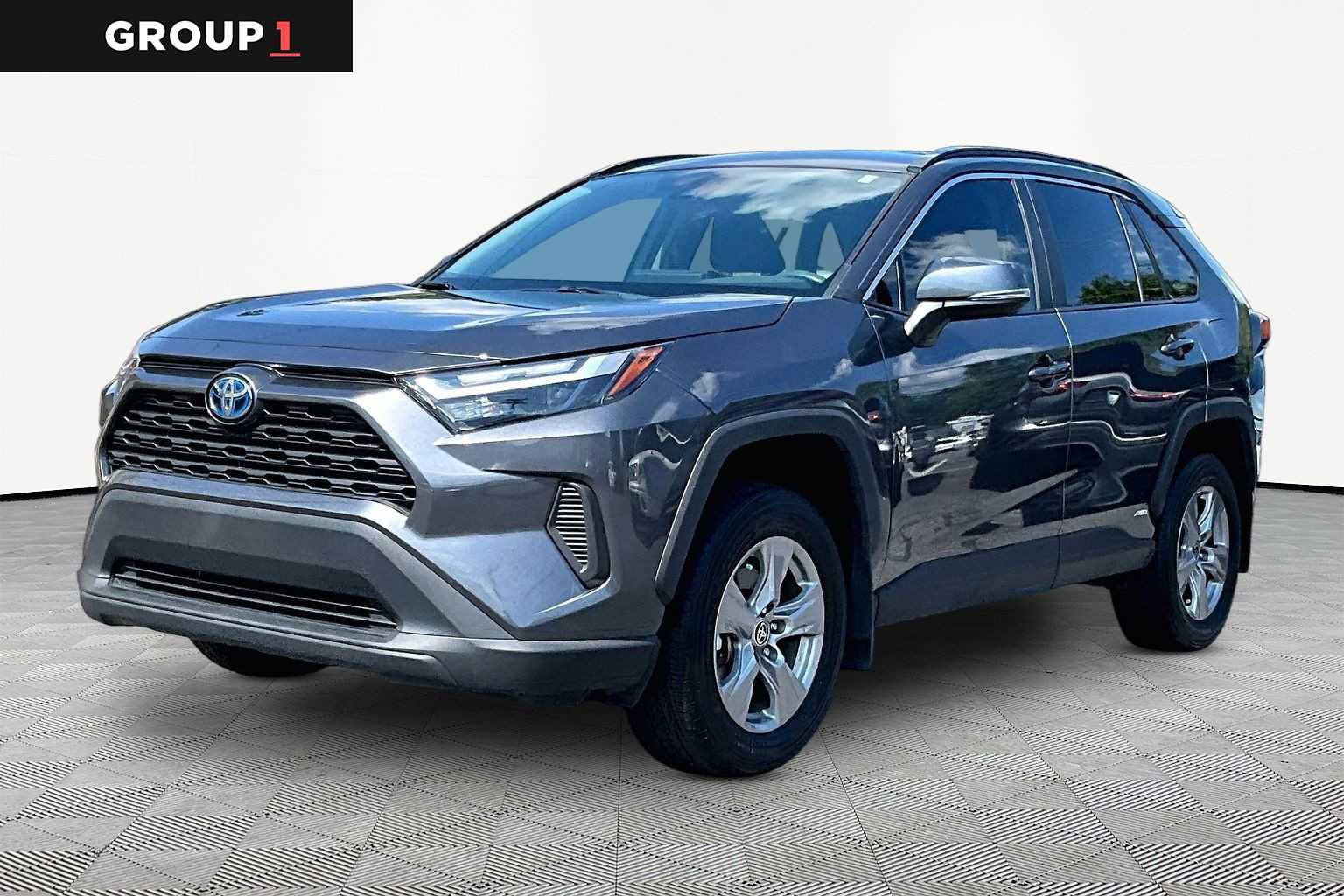 Certified 2024 Toyota RAV4 XLE AWD/4WD image 1