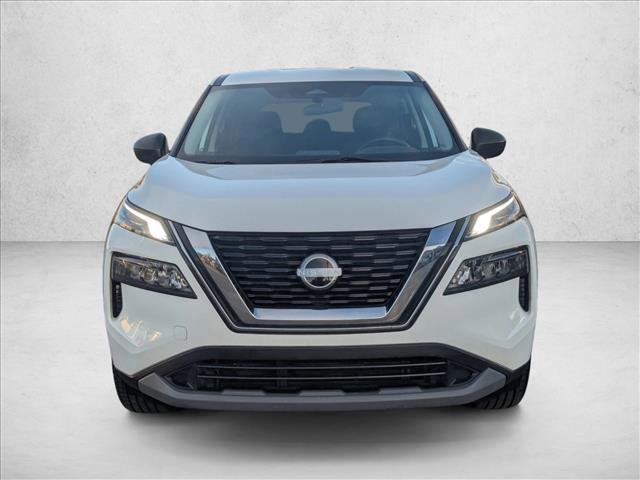 Used 2023 Nissan Rogue S video 2