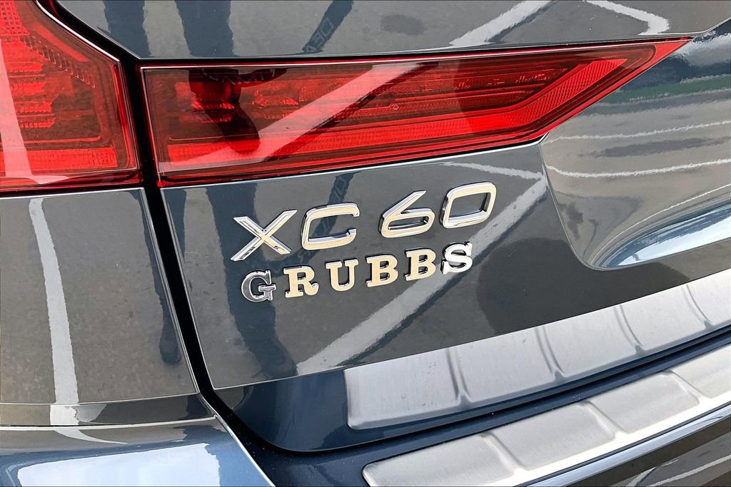 New 2026 Volvo XC60 B5 Plus w/ Protection Package Premier AWD/4WD image 44
