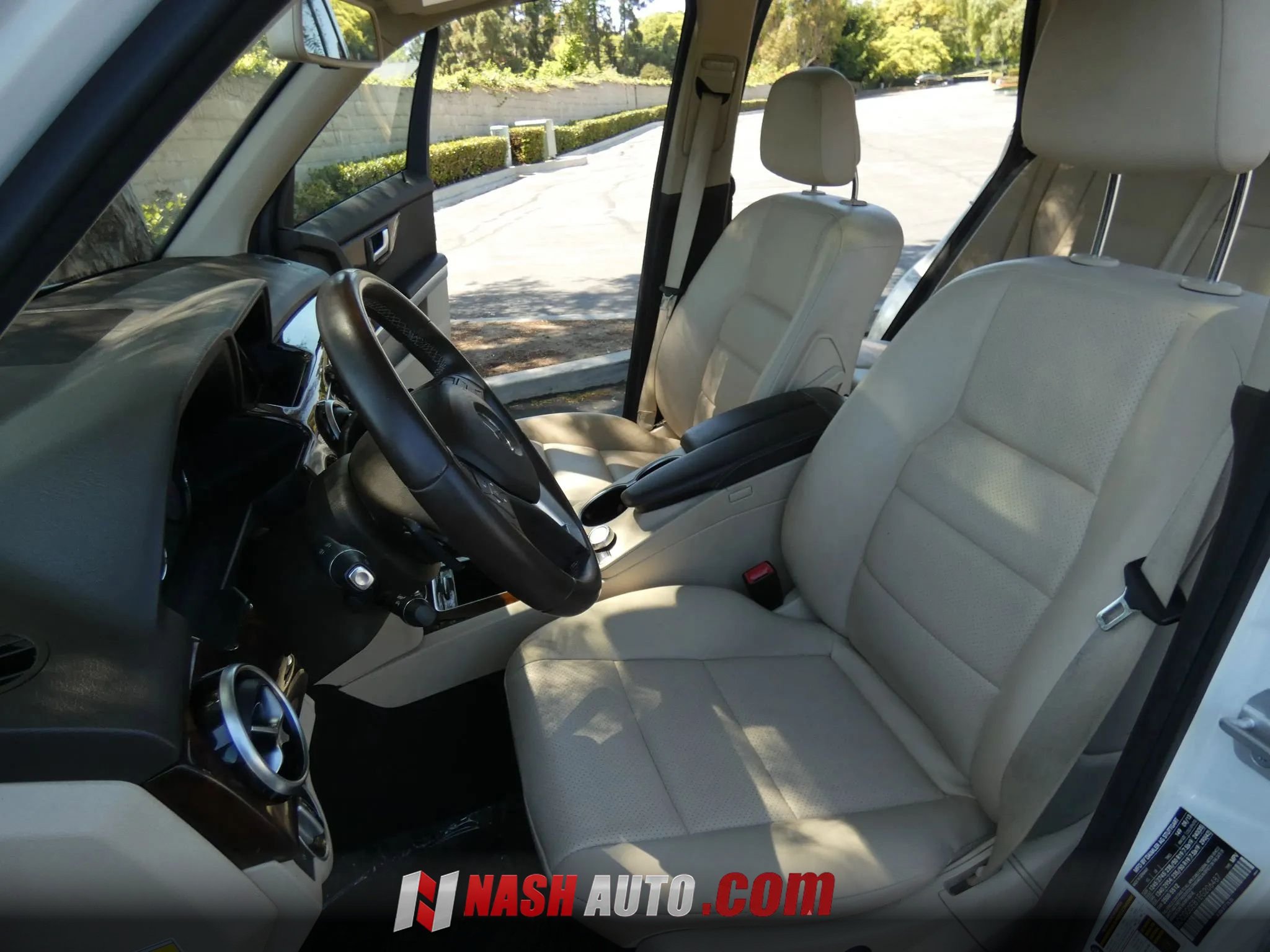 Used 2015 Mercedes-Benz GLK 350 2WD image 64