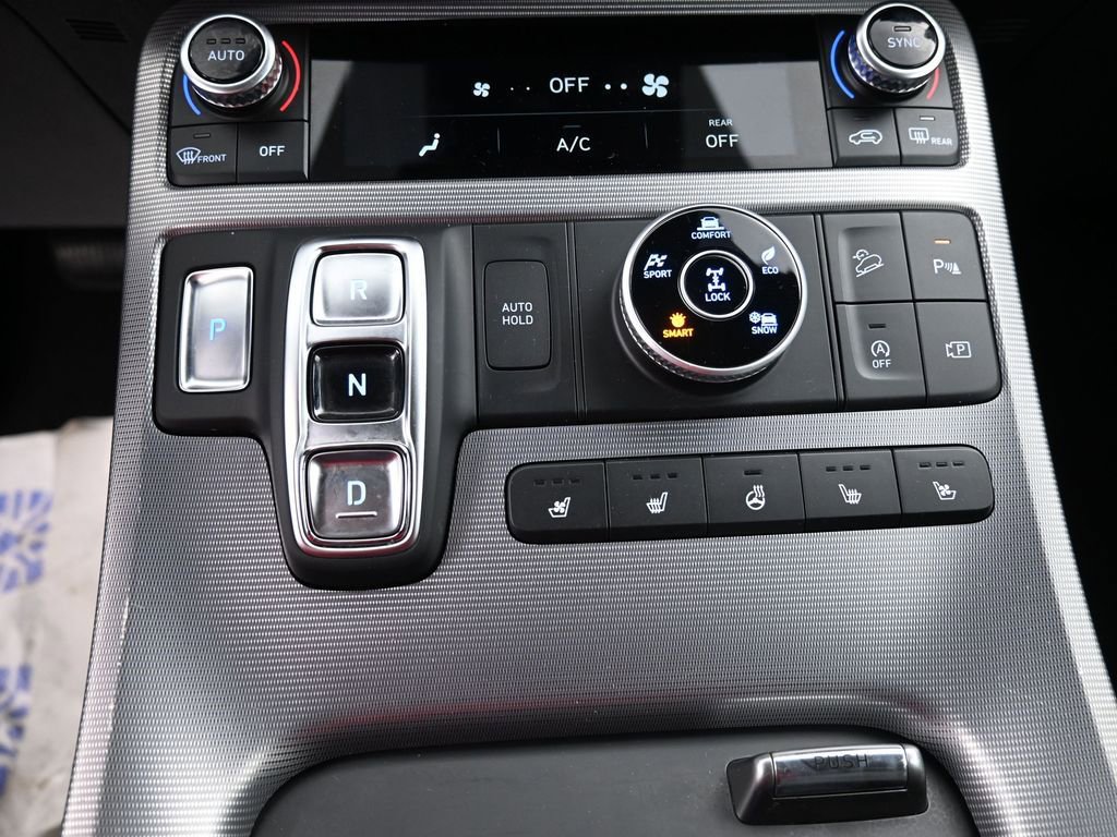 Used 2024 Hyundai Palisade Calligraphy image 14