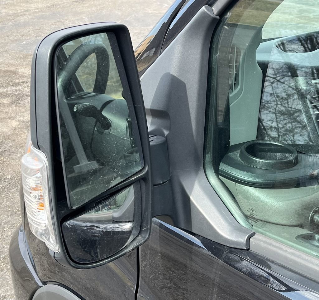 Used 2021 Ford Transit 350 XLT image 10