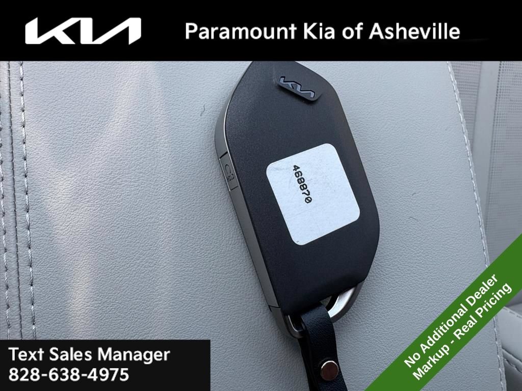 New 2026 Kia Sorento S w/ S Panoramic Sunroof Package FWD image 27