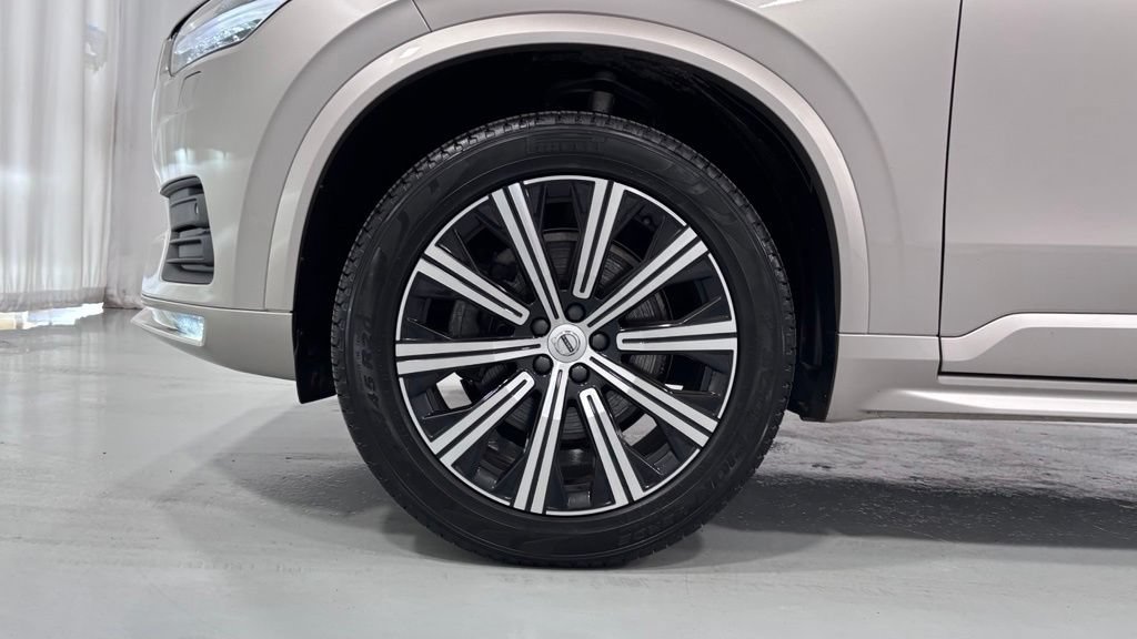 Certified 2023 Volvo XC90 B5 Core w/ Climate Package AWD/4WD image 30