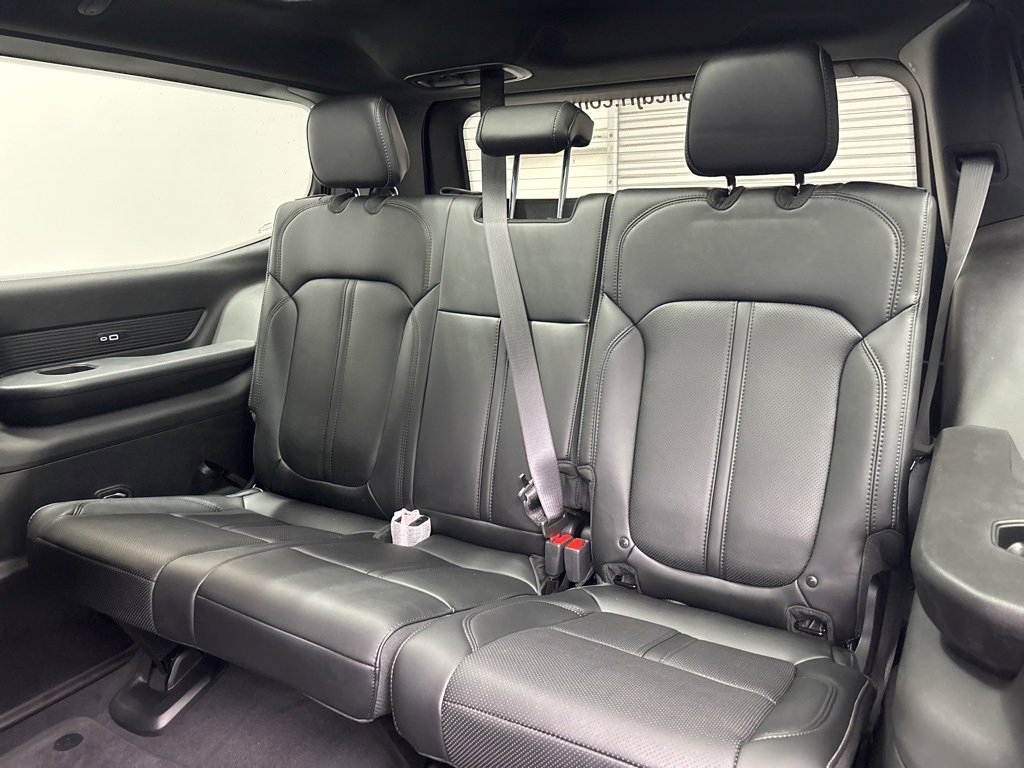 New 2025 Jeep Wagoneer Series II w/ Convenience Group I image 10