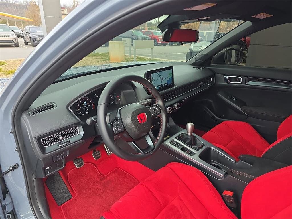 Used 2025 Honda Civic Type R image 23