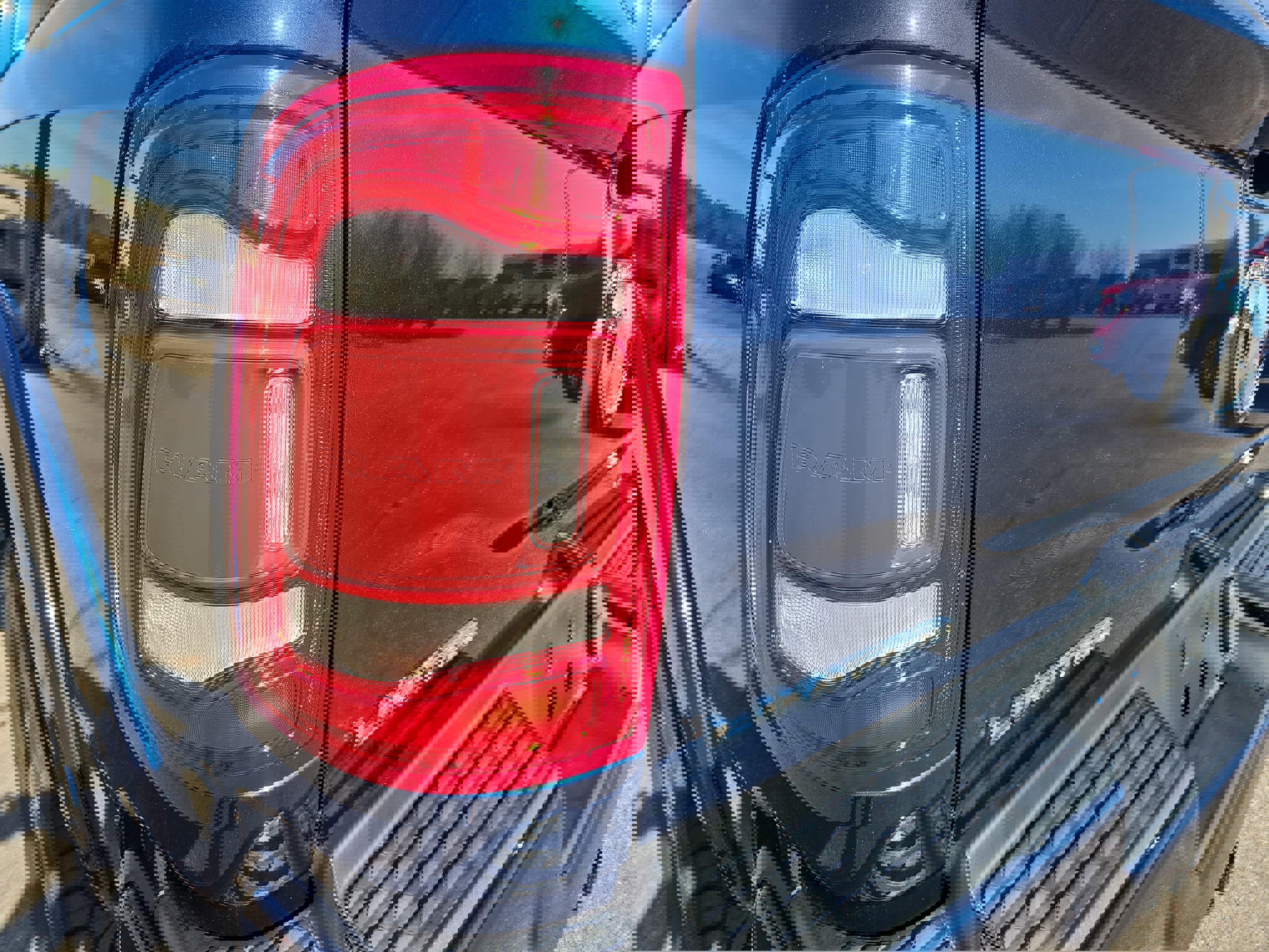 Used 2020 RAM 2500 Limited image 35