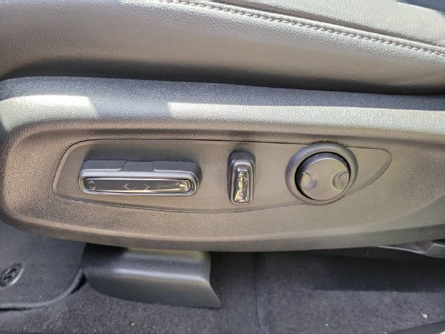 Used 2024 Honda CR-V EX-L image 12