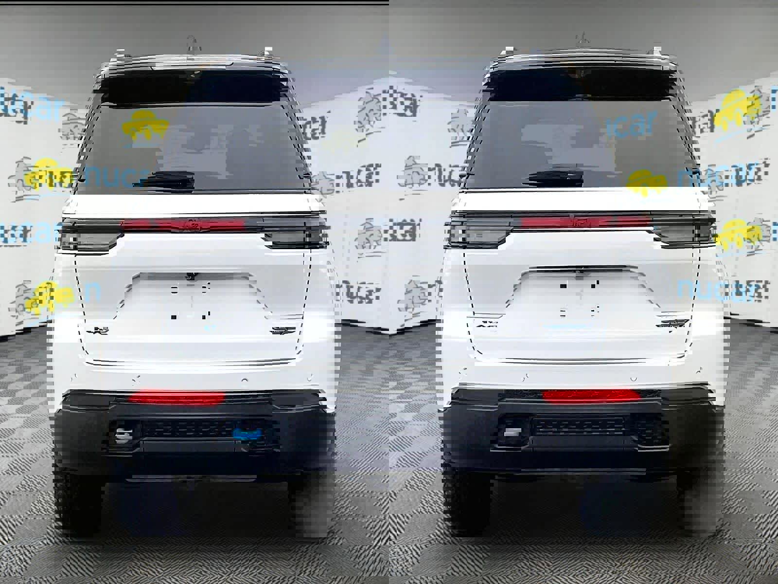 Used 2023 Jeep Grand Cherokee Trailhawk w/ Advanced Protech Group II image 5