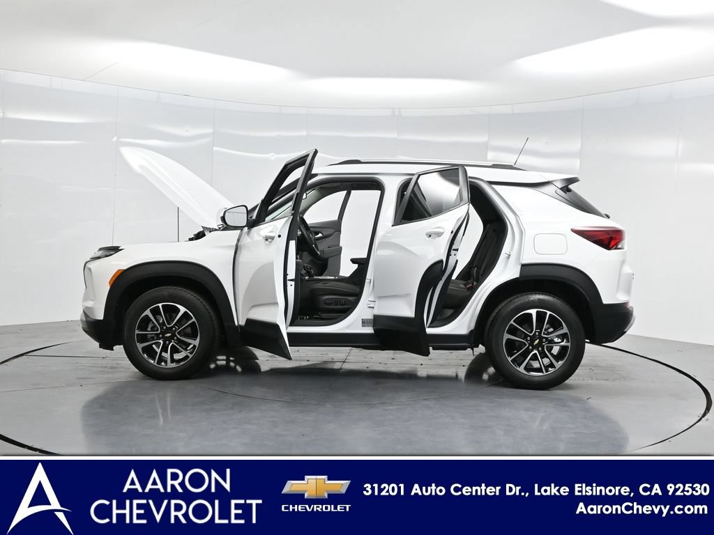 New 2025 Chevrolet TrailBlazer LT w/ Convenience Package AWD/4WD image 50