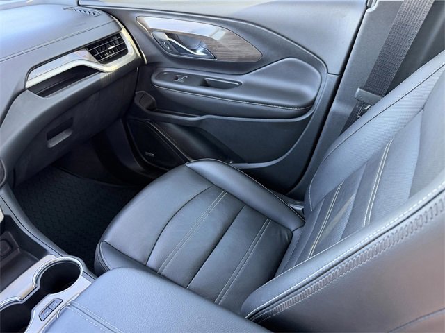 Used 2022 GMC Terrain Denali w/ Denali Premium Package image 15