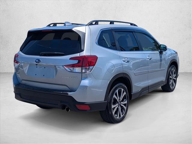 Used 2023 Subaru Forester Limited AWD/4WD image 5