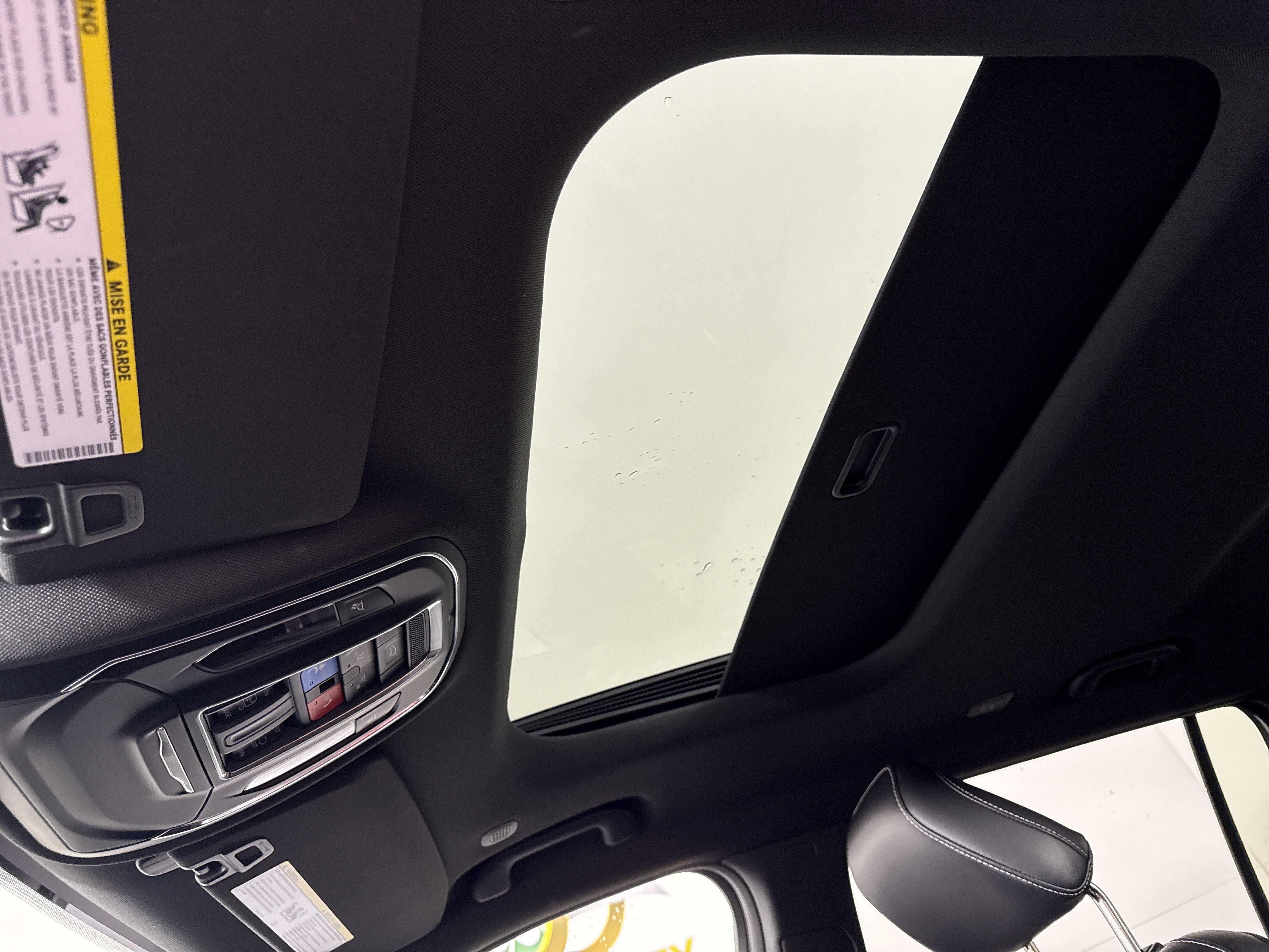 New 2025 Jeep Grand Cherokee L Altitude image 24