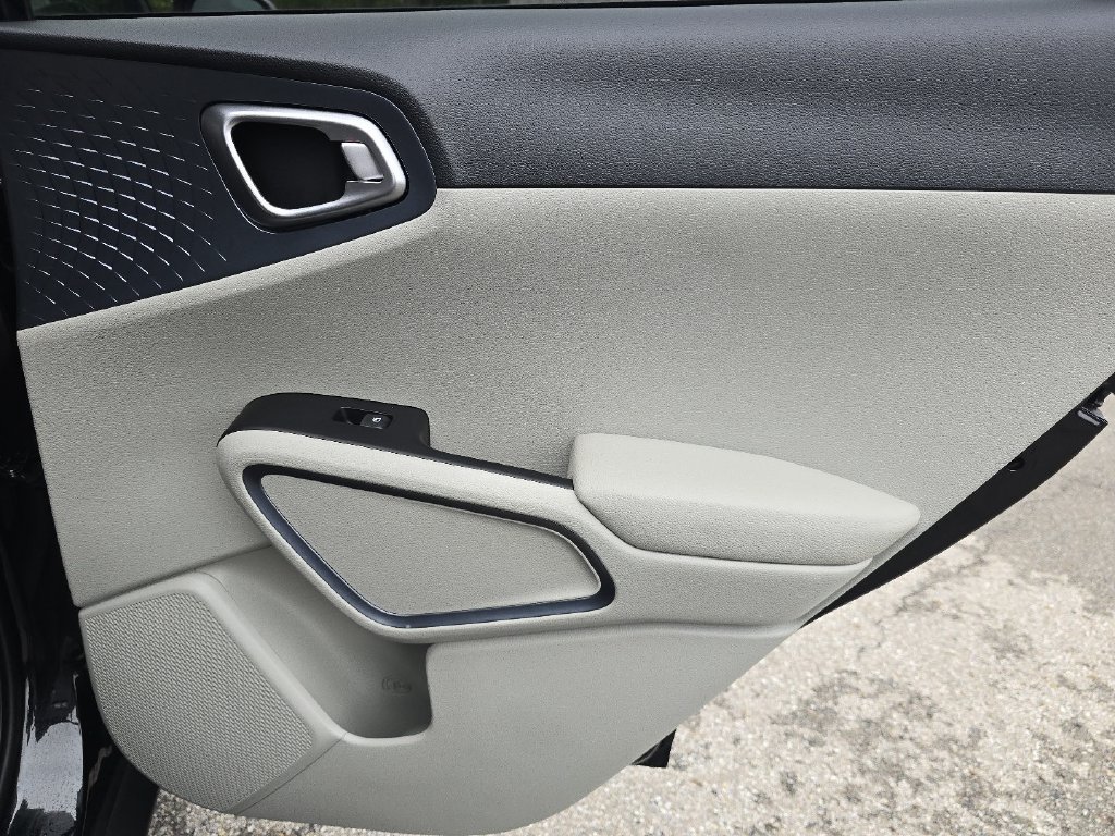Used 2023 Kia Soul EX FWD image 21