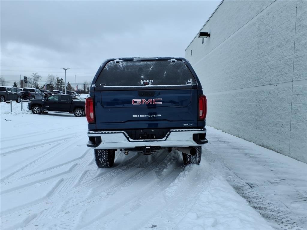 Certified 2022 GMC Sierra 3500 SLT w/ SLT Premium Package image 7
