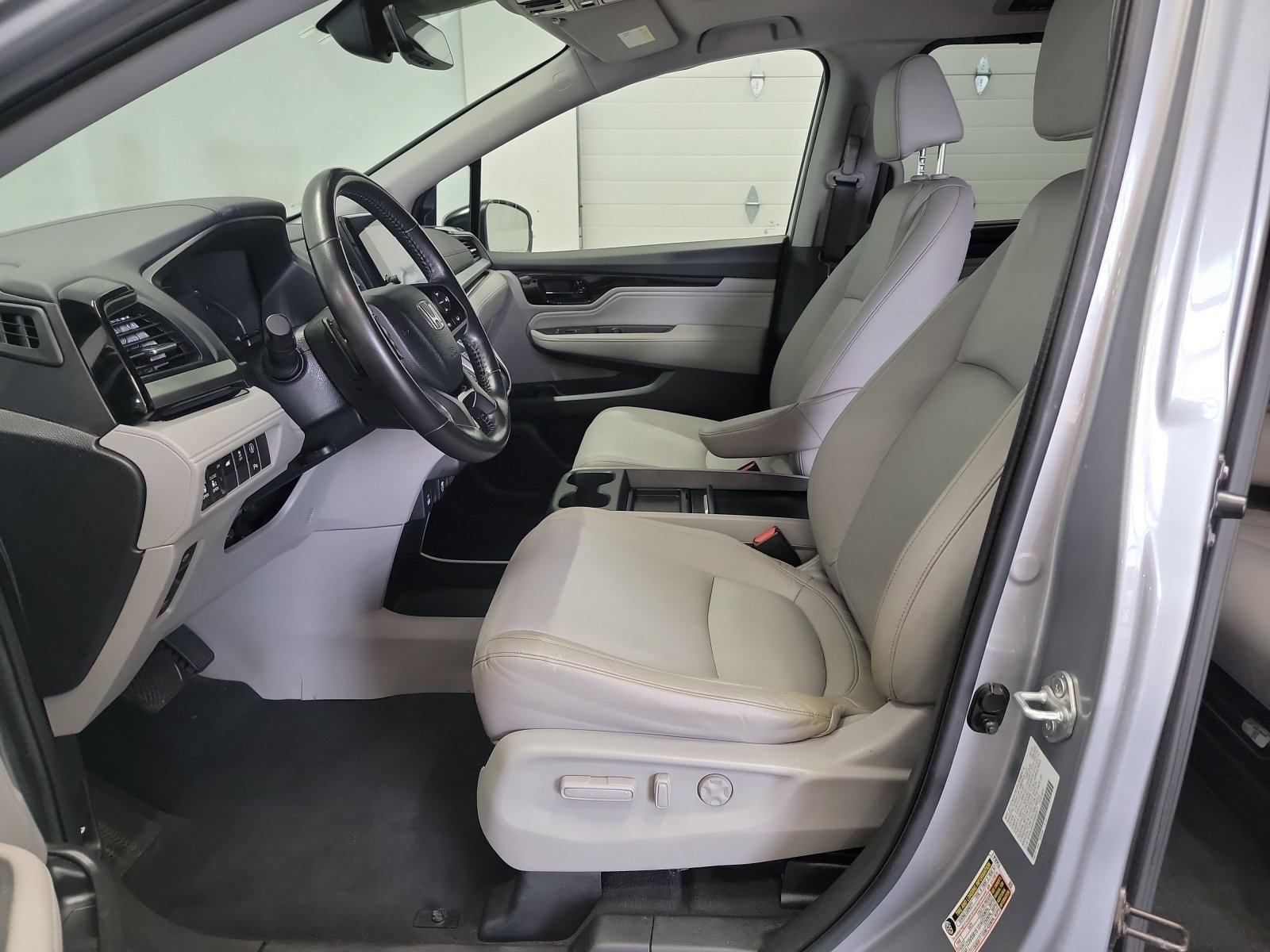 Certified 2023 Honda Odyssey Touring image 12