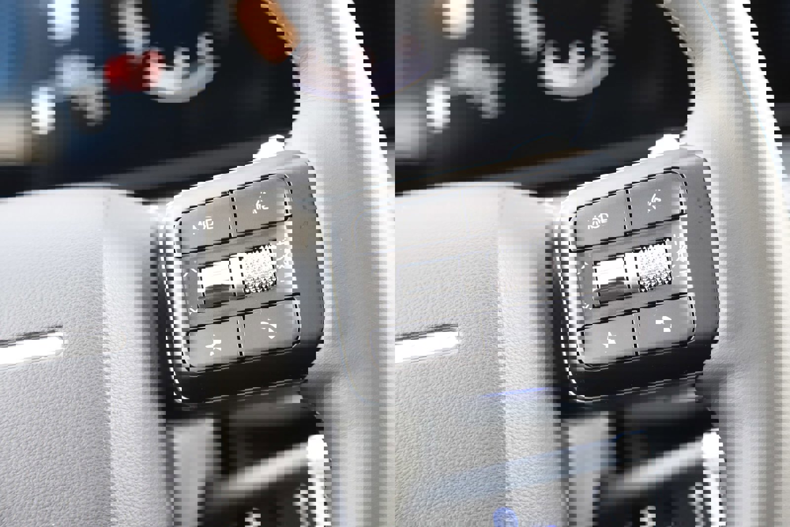 New 2026 Hyundai Santa Fe SE image 19