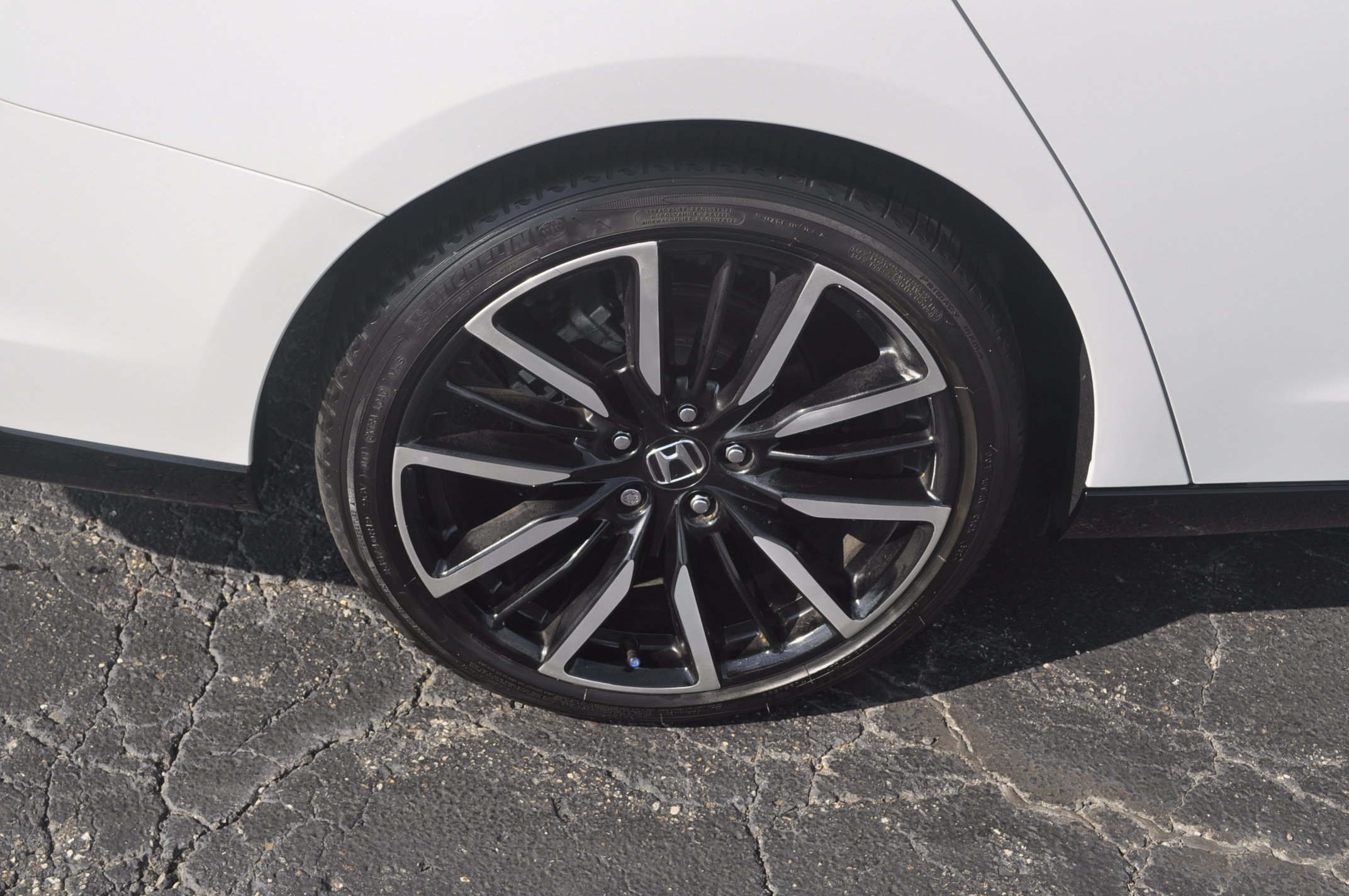 Certified 2025 Honda Accord Touring image 9