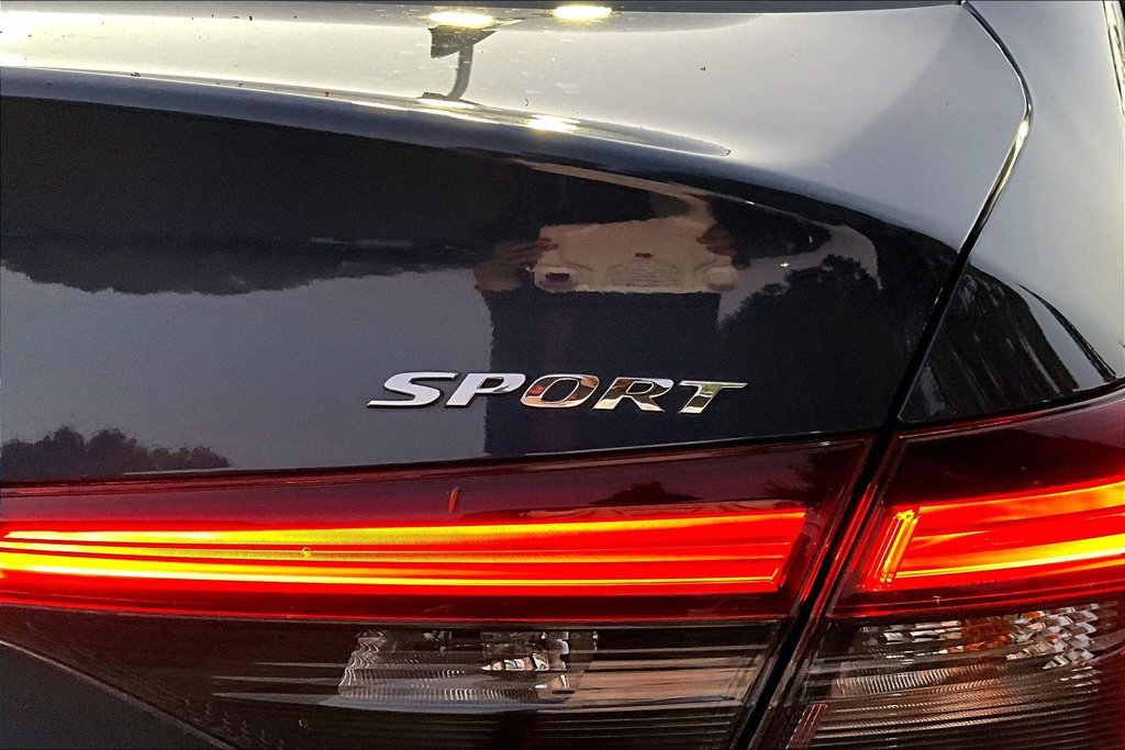 Certified 2025 Honda Civic Sport image 25