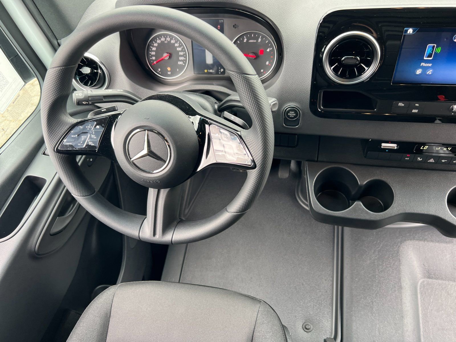 New 2025 Mercedes-Benz Sprinter 2500 image 11
