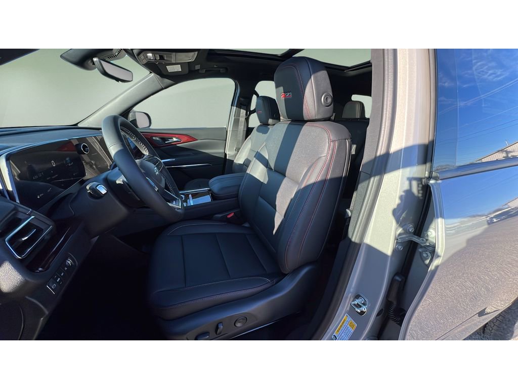 New 2026 Chevrolet Traverse Z71 w/ Driver Confidence Package image 24