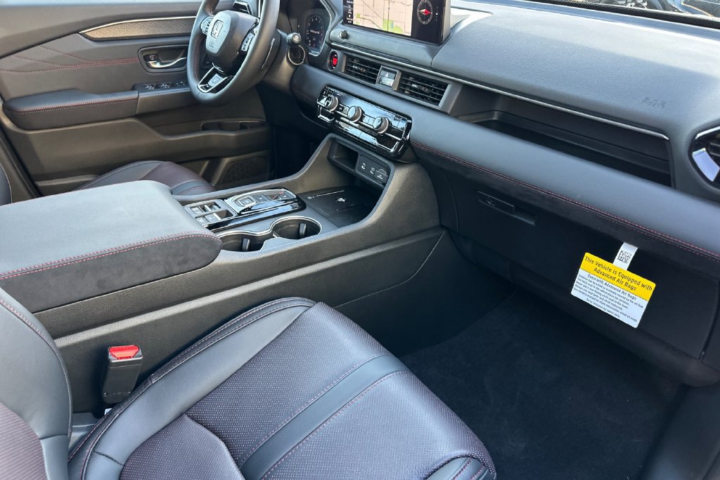 New 2026 Honda Pilot Black Edition image 19