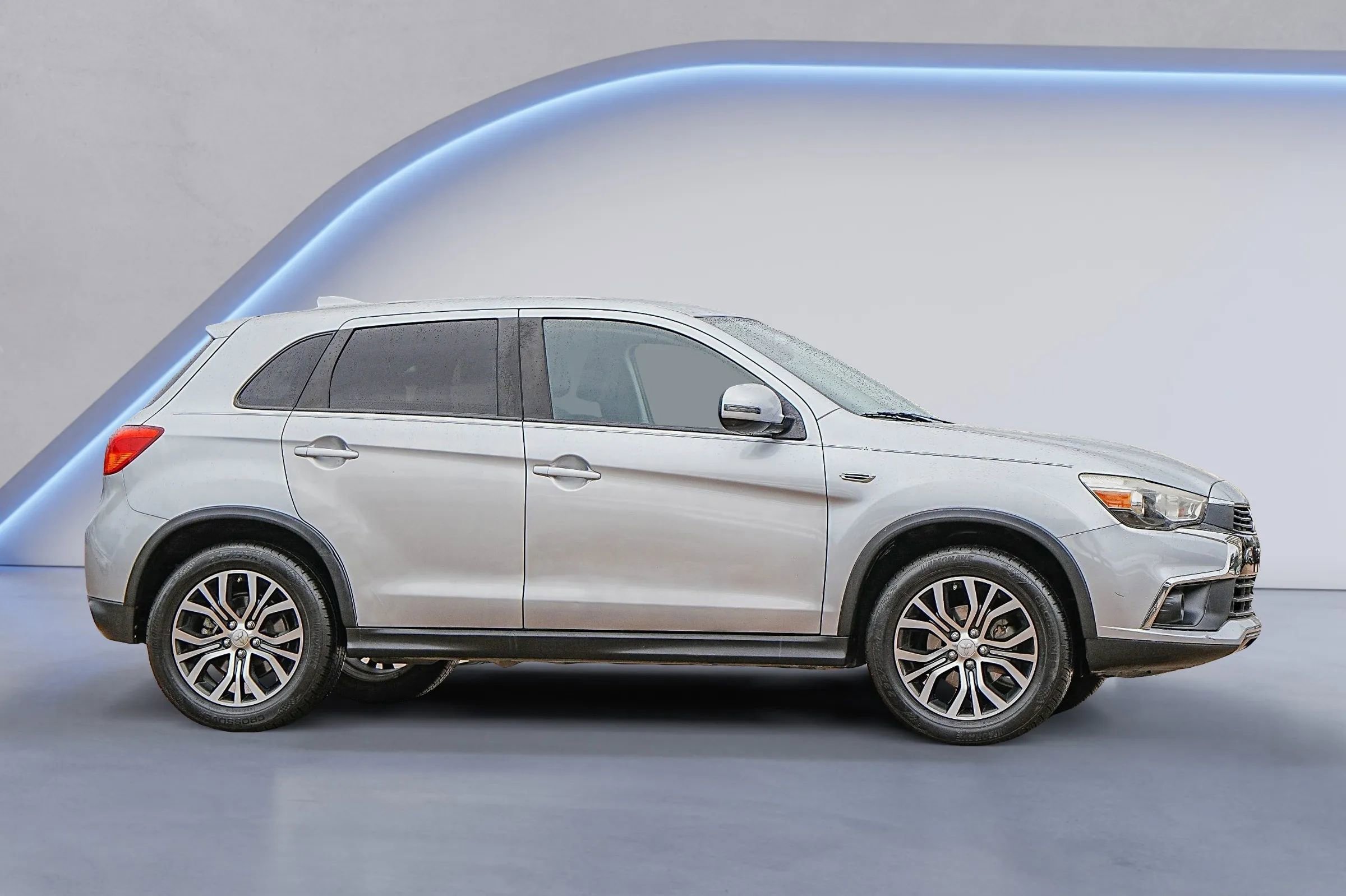 Used 2017 Mitsubishi Outlander Sport ES image 9