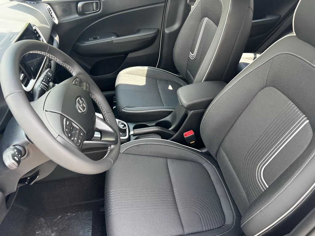 New 2026 Hyundai Venue SEL FWD image 21