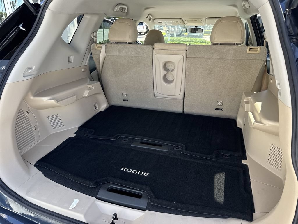 Used 2016 Nissan Rogue S w/ Appearance Package FWD image 57